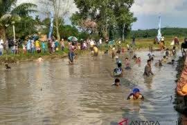 Yaps, kali ini kita melipir bareng ke kabupaten sorulangun ya. Batanghari Resmi Miliki Agrowisata Tanaman Langka Antara News Jambi