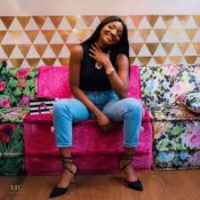 Aituaje aina ebele who goes by the stage name waje is one of the best and richest female musicians in nigeria today. Top 10 Nigerian Female Artist In 2021 Rosbena