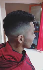 El corte low fade es popular entre raperos y es un estilo clásico que requiere de la habilidad de un estilista que sepa la manera. Mid Fade Degrade Medio Este Corte Luchoostyle Coiffure Barber Facebook