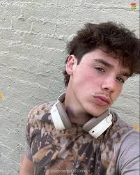 Hi, my name is Alvee Ahsan from Melbourne, Florida. Im 100% committed to  Vanderbilt in the fall studying Cognitive Studies