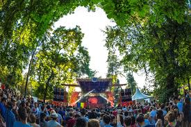 With armistead maupin, laura linney, ian mckellen, richard thieriot. Untold Festival 2017 Transsylvanien Tanzt