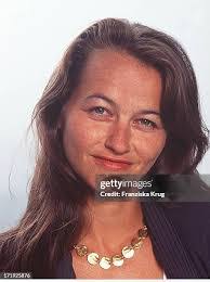 Maria Blum's Instagram, Twitter & Facebook