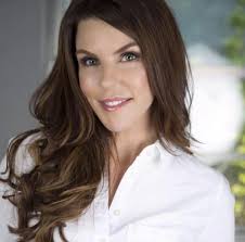 Meet Jenny Roberts of JR SKINNOVATION SPA