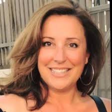 I was honored and humbled to receive this award, along with my coworkers,  for 2023 at our Brand Foundation Celebration 🥹 I love my team, I'm proud  of the work we do,