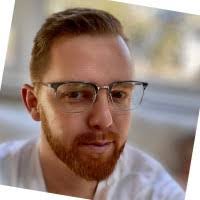 Elizabeth Toothaker's Instagram, Twitter & Facebook