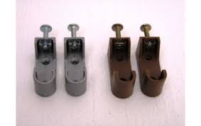 Trova tantissime idee per bastone appendiabiti per armadio ikea. Reggiasta Appendiabiti Per Armadio Supporto Sottomensola Coppia Francoshop