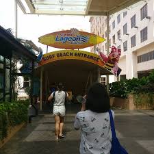 Sunway lagoon surf beach hosts concerts for a wide range of genres. Surf Beach Entrance Izobrazhenie Tematicheskij Park Sanvej Lagun Petaling Dzhaya Tripadvisor
