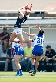 Tayla harris of the blues kicks the ball during the 2019 nab aflw round 07 match. Pin On Tayla Harris