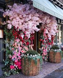 عبدالمجيد On Twitter مطعم الزهور The Ivy Chelsea Garden في لندن