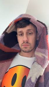 Highlights from episode 5!!!! This was a STRESSFUL ONE!! I barely finished  the first challenge and was almost sent home again!!! I had fun singing for  @chefgabebertaccini though! 🤩🤩🤩 @foodnetwork #gay #foodnetwork #