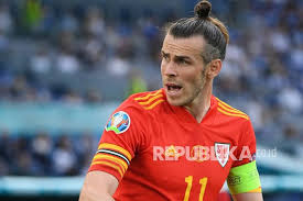 Berita bola terkini, live score sepak bola, dan informasi pertandingan liga eropa & indonesia terlengkap. Bale Tegaskan Wales Fokus Lawan Denmark Republika Online