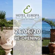 Mit kostenlosen parkplätzen, einem gepäckraum und einem aufzug ausgestattet, stellt das hotel garten lido die unterkunft im stadtteil colombare di sirmione bereit, 9 km von porta brescia entfernt. Hotel Europa Sirmione Startseite Facebook