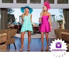 What should you wear to the races that are casual? Del Mar Races Official Style Guide What To Wear To Opening Day Race Day Outfits Dresses For The Races Race Outfit