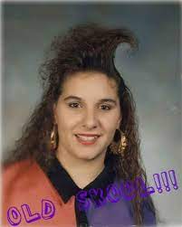 25 Photos Of 80s Hairstyles So Bad They Re Actually Good 80s Hair Hair Photo Bad Haircut