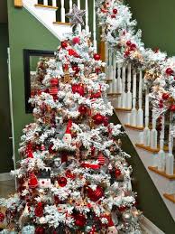 Finished Tree And Garland Flocked Christmas Trees Decorated Red Christmas Tree Flocked Christmas Trees