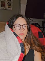 How Tall Is Tess Mccraccen