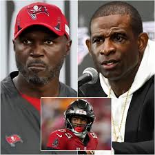 Never ever forget three types of people in your life: because 👇 1. The  People Who Helped You In Difficult Times Always remember the people who  were there to help you when