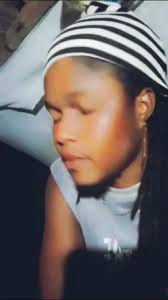 Guy Chadley NZL se youn nan Atis ki chante Kanaval 2025 Imaj Mizik lan