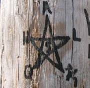How To Identify Gang Graffiti P1 Ink And Paint Wonderhowto