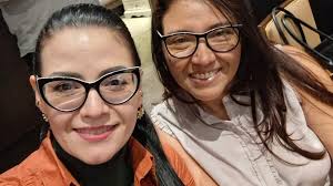 Moises Valdivia (@mymbookclub) • Instagram photos and videos