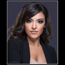 Who slayed the official headshot photo?