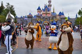 The Disney World Fan S Guide To Disneyland Disney California Adventure Park Disney California Adventure Disneyland