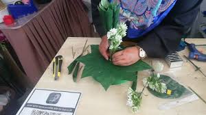 Sesuai untuk majlis merisik, bertunang dan perkahwinan. Gubahan Hantaran Sirih Junjung Simple Youtube