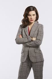 Hannibal Season 3 Promo Photos Include Costume Changes Galore Super Spoiler Warning Hannibal Alana Hannibal Tv Series