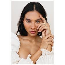 Freda Drake's Instagram, Twitter & Facebook