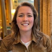 Esther Reilly's Instagram, Twitter & Facebook