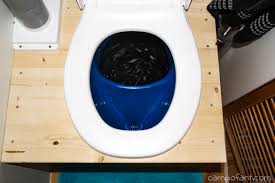 Toilette im garten was ist erlaubt abwasser im kleingarten. Trockentoilette Bauanleitung Trenntoilette Selber Bauen Campofant