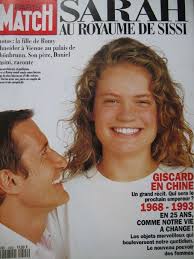 Sarah biasini a un grand frère, david christopher haubenstock, né en 1966 de l'union de romy avec harry meyen. Tagged Sarah Biasini Famousfix