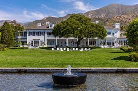 If you are unsure what. Explore Rob Lowe S Montecito Mansion Just Sold For 45 5 Million Homes Gardens