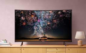 Curved tv reduces light reflections on the tv screen. What Happened To The Curved Tv And Can You Still Buy Them In 2021 Spy