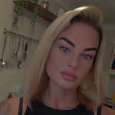 Laura Barham in people