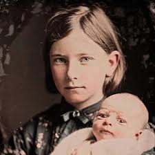 Day 20: Tread Ruth Harkness She was an American fashion designer and  socialite, who traveled to China in 1936 and stole the first live giant  panda to the United States