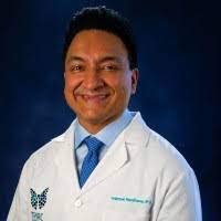 Sandy Maki's Instagram, Twitter & Facebook