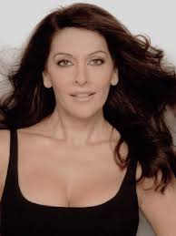 How tall is marina sirtis? Swfl Spacecon In Fort Myers Star Trek S Marina Sirtis On The Fans More