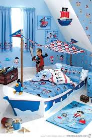 This bed linen set will enable them to transform themselves into a pirate and embark on their own adventures in dreamland. Pirate Bedroom Decor Transportation Themed Toddler Beds Room Atmosphere Ideas Design Furniture Football Accessories Sea Pirate Themed For Adults Adult Ship Apppie Org