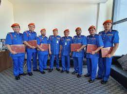 .pili bomba 3 jabatan pertahanan awam malaysia disediakan oleh : Angkatan Pertahanan Awam Malaysia Apm Majlis Pemakaian Pangkat Dan Penyampaian Watikah Pegawai Bersekutu Angkatan Pertahanan Awam Malaysia Anjangmuor S Travelog