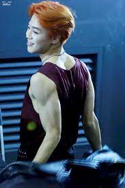 15 Male Idols With The Sexiest Arms In K Pop Koreaboo Bts Jimin Park Jimin Jimin