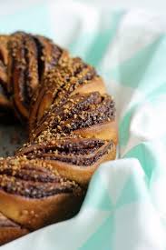Special Paques Krantz Cake Au Chocolat Easter Special Chocolate Krantz Cake Le Boudoir Gourmand Krantz Cake Cake Chocolat Recettes De Cuisine