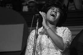Aretha louise franklin's relationship with her preacher father c.l. We R E S P E C T Aretha Franklin The New York Times