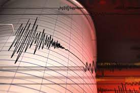 Memberikan informasi bencana gempa bumi terkini. Update Gempa Kuat Di China Tiga Tewas 28 Luka Dan 20 000 Orang Dievakuasi Halaman All Kompas Com