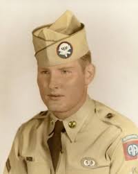 Donald Rossiter's Instagram, Twitter & Facebook