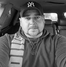 Samuel Wolf's Instagram, Twitter & Facebook