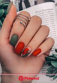 A todas nos gusta poder presumir de que tenemos unas uñas bonitas y cuidadas. 10 Disenos De Unas Rojas Que Te Haran Lucir Elegante En 2020 Manicura De Unas Unas De Maquillaje Disenos De Unas Mate Clara Beauty My