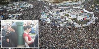 Although a peaceful settlement had nearly been reached before the fighting started, extremists on both sides. A Diary Of 2011 Egyptian Revolution Tahrir Square Violence And Joy