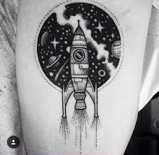 Black And White Rocket Tattoo Pin By Ashlee Miller On Tats Rocket Tattoo Spaceship Tattoo Planet Tattoos