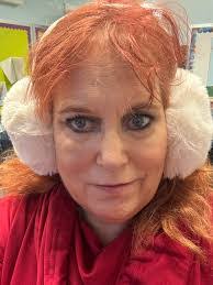 Julie Nadel's Instagram, Twitter & Facebook